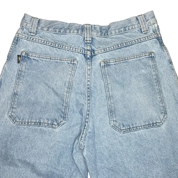 JNCOVintage Mid Wash Baggy Cutoff Jeans